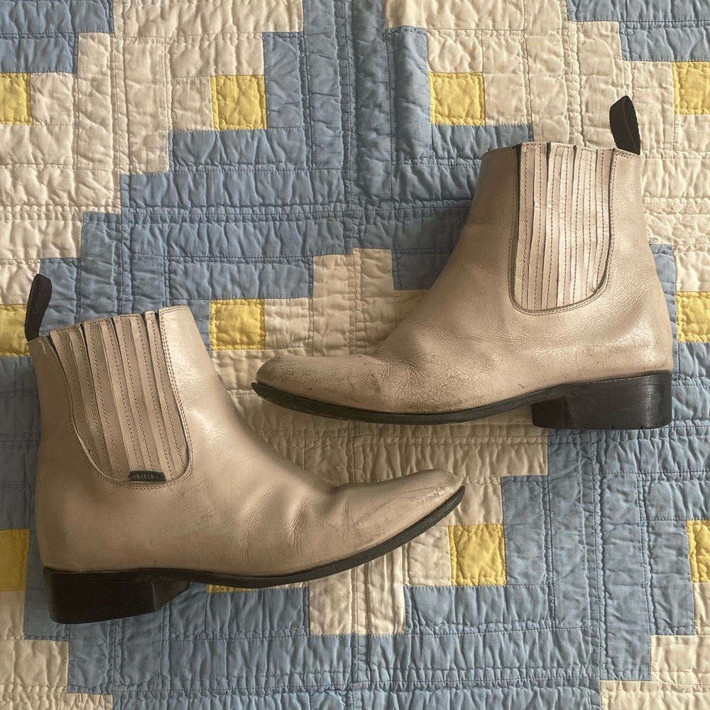 Vintage western cream boots